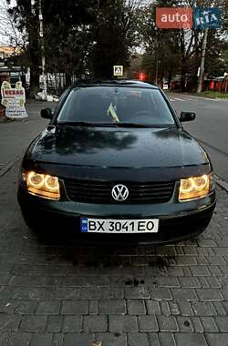 Седан Volkswagen Passat 1997 в Хмельницькому