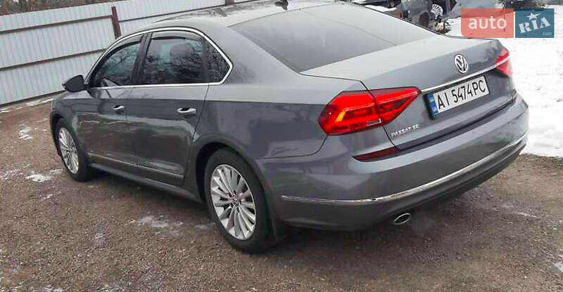 Седан Volkswagen Passat 2016 в Києві