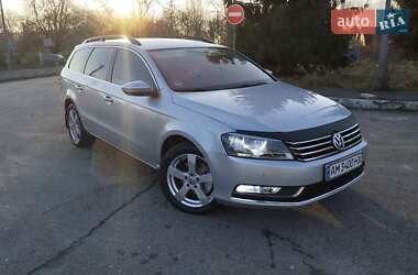 Універсал Volkswagen Passat 2012 в Бердичеві