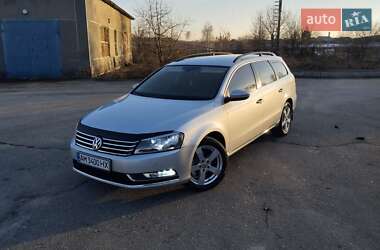 Універсал Volkswagen Passat 2012 в Бердичеві