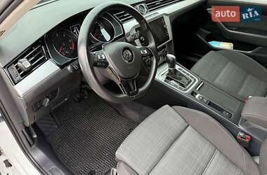 Универсал Volkswagen Passat 2018 в 