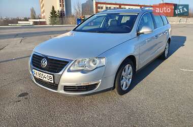 Универсал Volkswagen Passat 2009 в Харькове