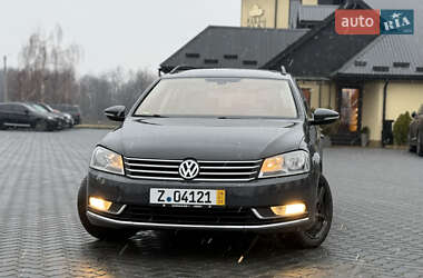 Універсал Volkswagen Passat 2012 в Коломиї