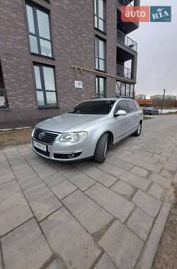 Універсал Volkswagen Passat 2006 в Львові