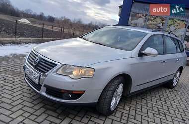 Універсал Volkswagen Passat 2005 в Чернівцях