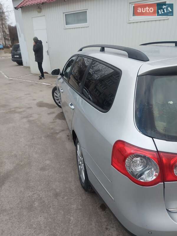Универсал Volkswagen Passat 2008 в Николаеве