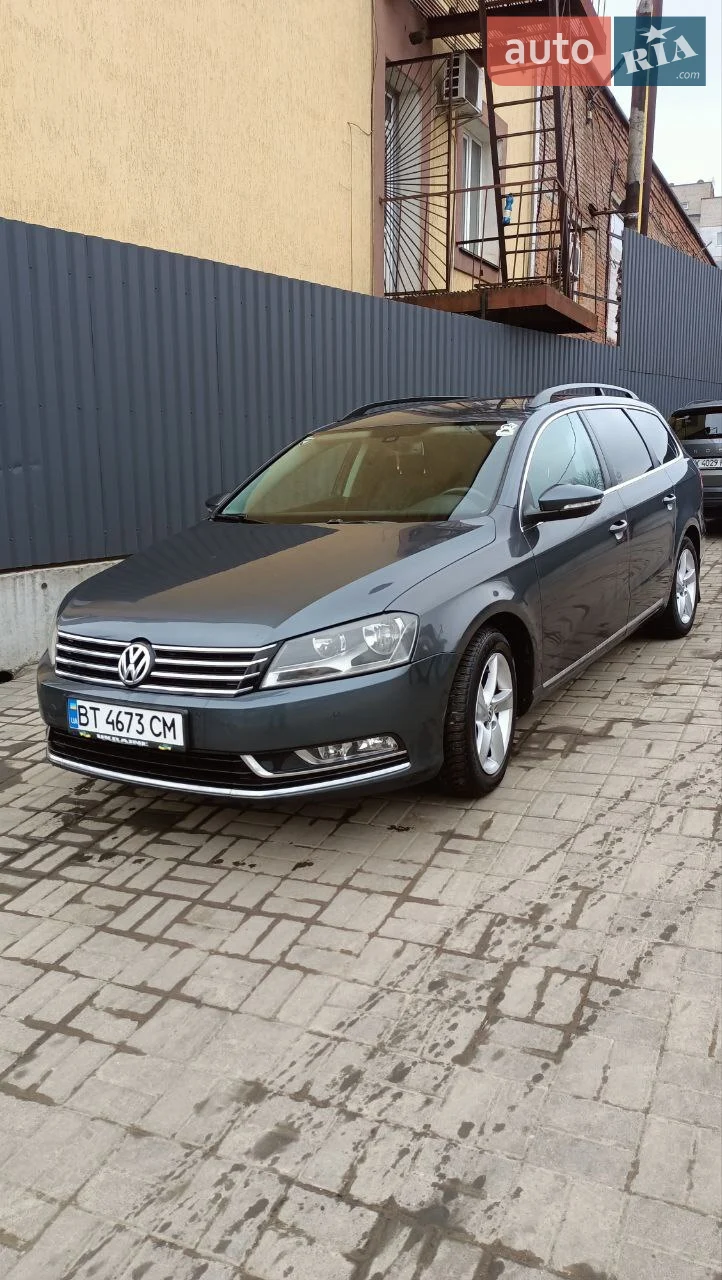 2013 Volkswagen Passat - мініатюра 21