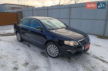 Седан Volkswagen Passat 2009 в Луцке