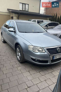 Седан Volkswagen Passat 2005 в Тернополі