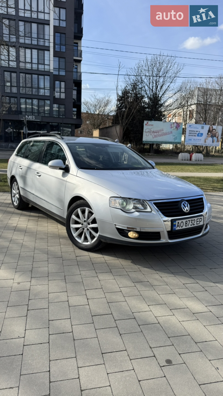 2010 Volkswagen Passat - мініатюра 8