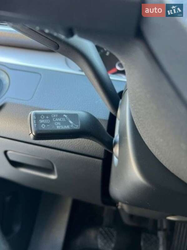 Універсал Volkswagen Passat 2014 в Виноградові