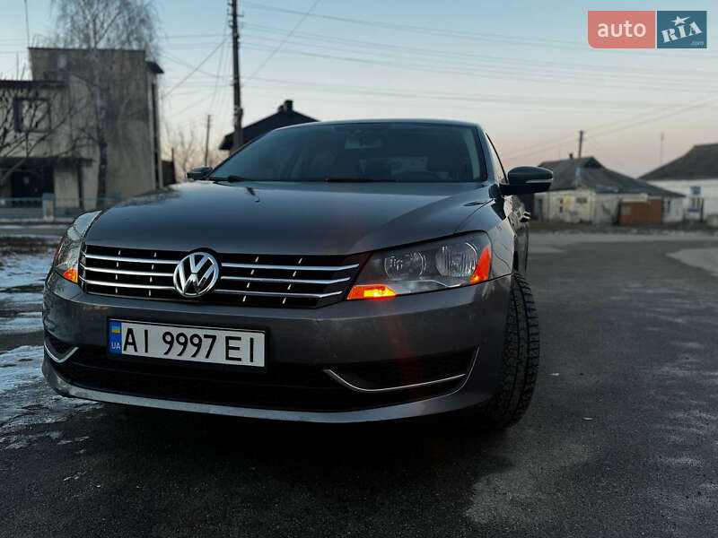Седан Volkswagen Passat 2014 в Киеве