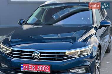 Универсал Volkswagen Passat 2020 в Киеве