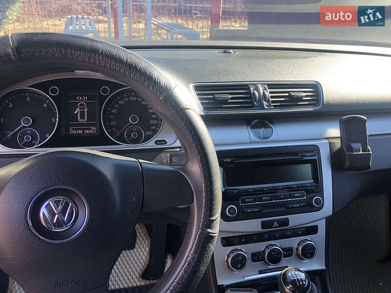 Универсал Volkswagen Passat 2013 в Сокирнице