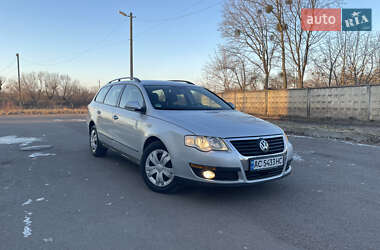 Універсал Volkswagen Passat 2007 в Червонограді