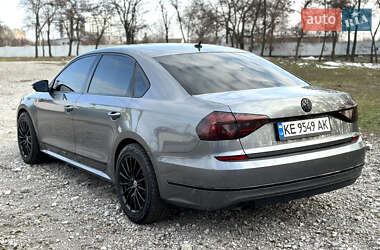 Седан Volkswagen Passat 2015 в 