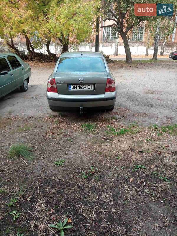 Седан Volkswagen Passat 2003 в Сумах