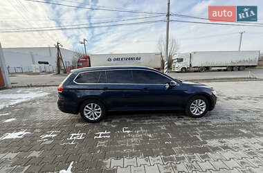 Универсал Volkswagen Passat 2015 в Виннице