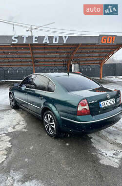 Седан Volkswagen Passat 2001 в Харькове