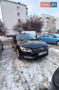 Седан Volkswagen Passat 2012 в Бучі