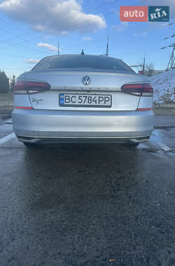 Седан Volkswagen Passat 2020 в 