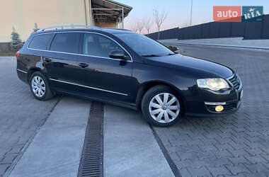 Универсал Volkswagen Passat 2010 в Луцке