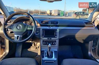 Универсал Volkswagen Passat 2011 в 
