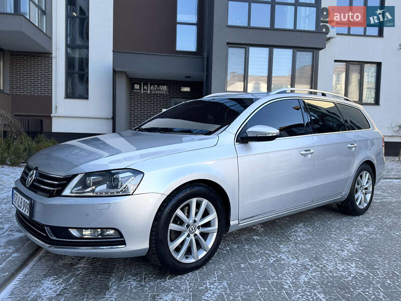 Универсал Volkswagen Passat 2012 в Львове