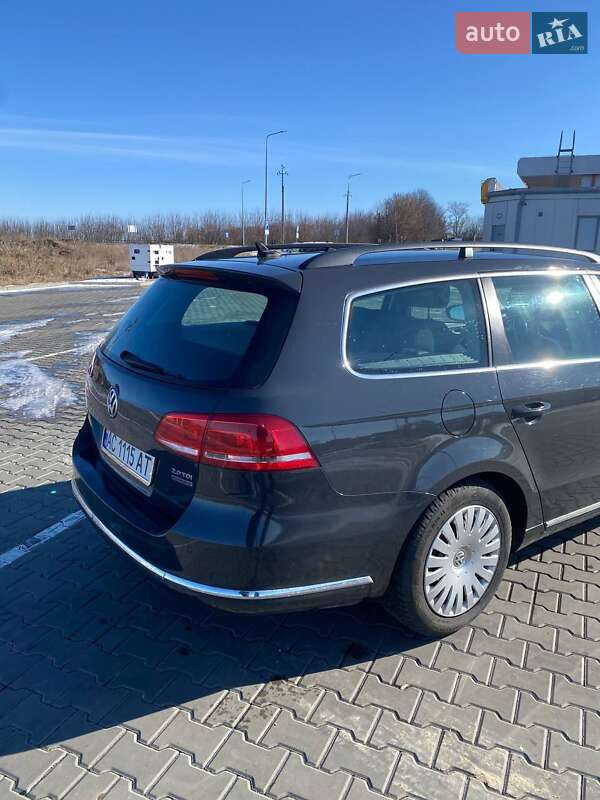 Універсал Volkswagen Passat 2014 в Львові