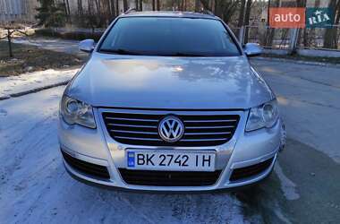 Универсал Volkswagen Passat 2007 в Нетешине