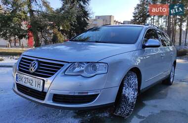 Универсал Volkswagen Passat 2007 в Нетешине