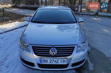 Универсал Volkswagen Passat 2007 в Нетешине