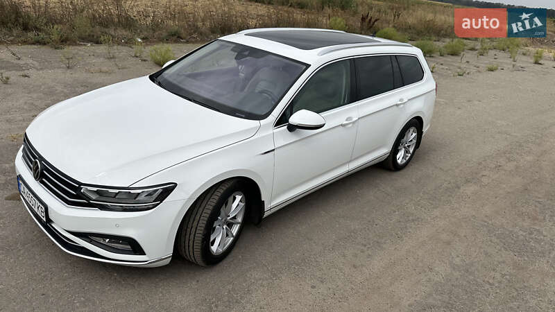 Універсал Volkswagen Passat 2019 в Умані