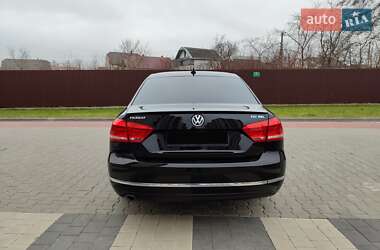 Седан Volkswagen Passat 2014 в Ивано-Франковске