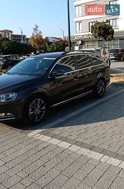 Универсал Volkswagen Passat 2014 в Ивано-Франковске