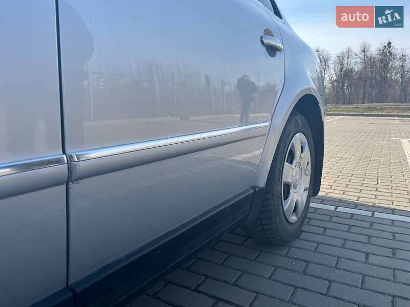 Седан Volkswagen Passat 2006 в Луцке