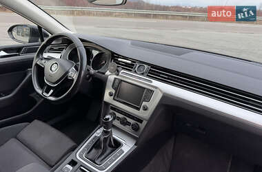 Универсал Volkswagen Passat 2015 в 