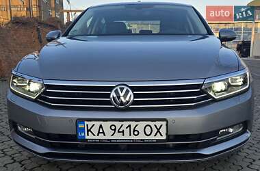 Седан Volkswagen Passat 2019 в Чернівцях