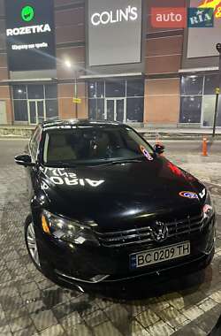 Седан Volkswagen Passat 2014 в Львові