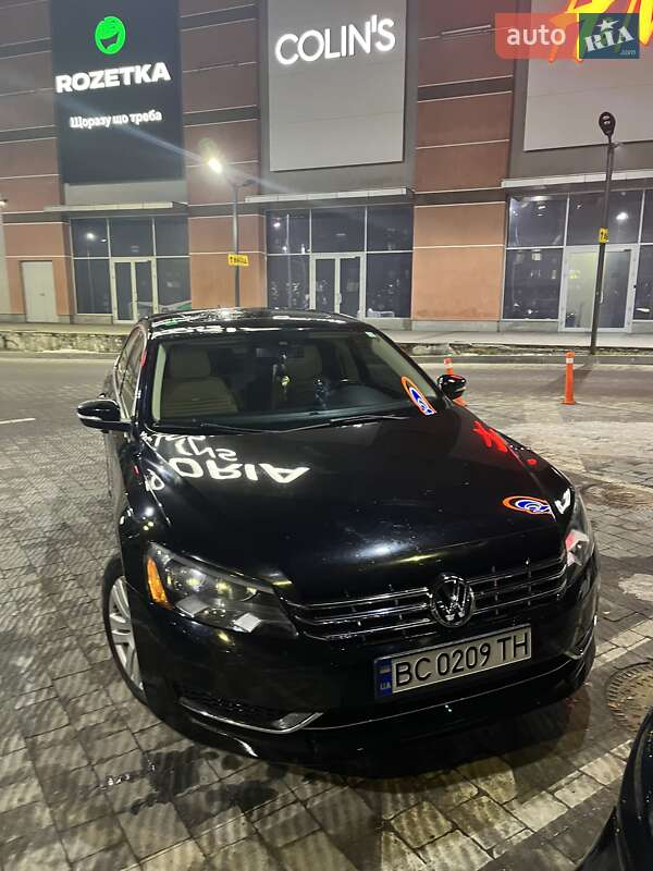 Седан Volkswagen Passat 2014 в Львове фото Седан Volkswagen Passat 2014 в Львове
