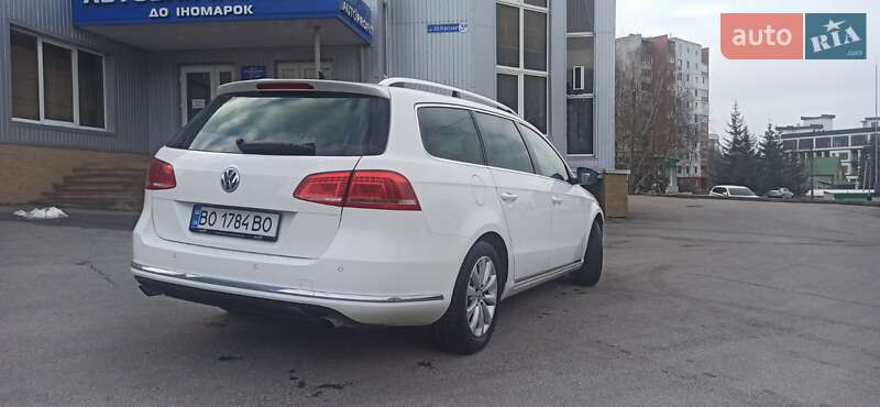 Універсал Volkswagen Passat 2014 в Івано-Франківську