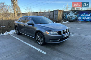 Седан Volkswagen Passat 2011 в Києві