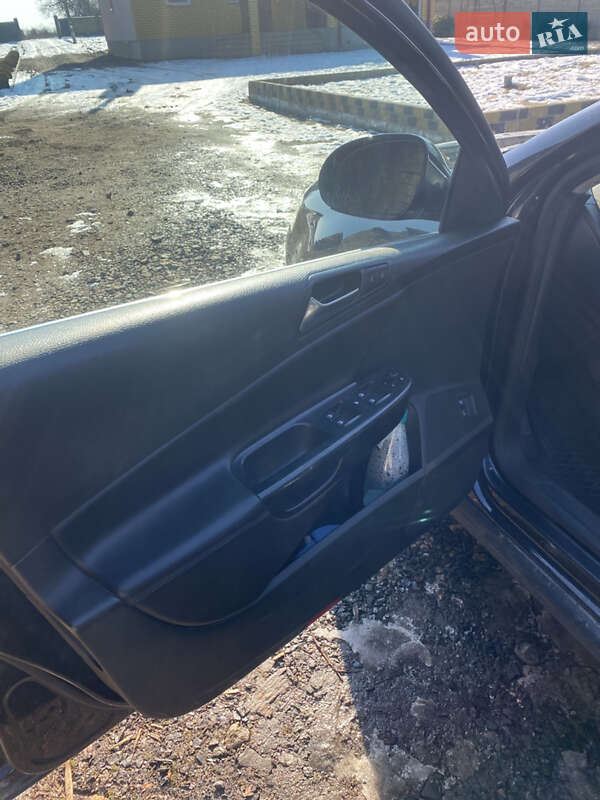 Універсал Volkswagen Passat 2009 в Луцьку