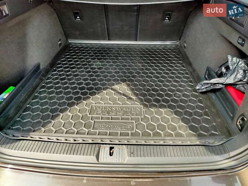 Универсал Volkswagen Passat 2015 в Чигирине