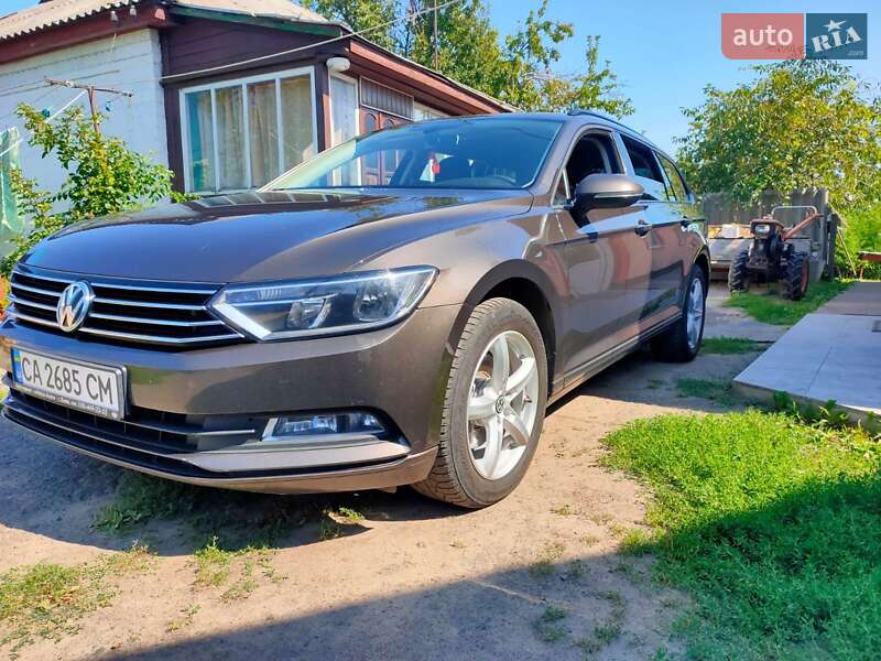 Универсал Volkswagen Passat 2015 в Чигирине