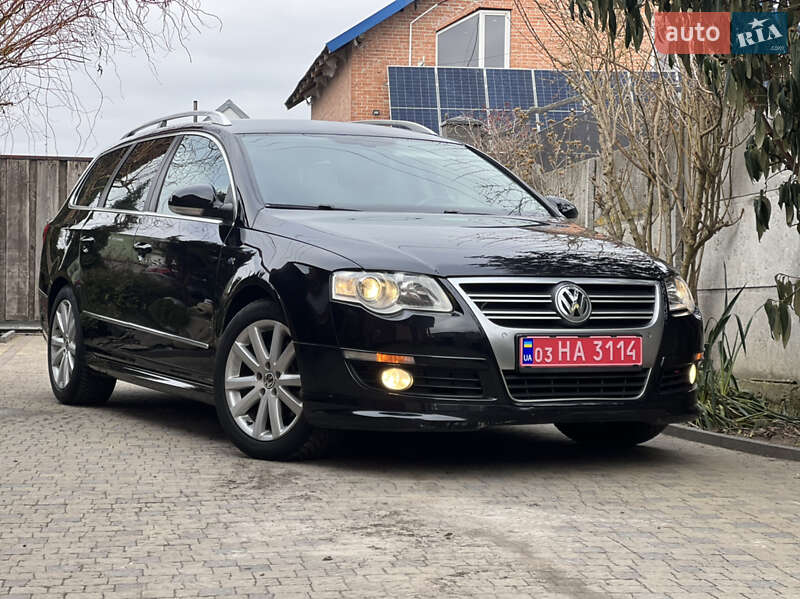 Універсал Volkswagen Passat 2010 в Львові