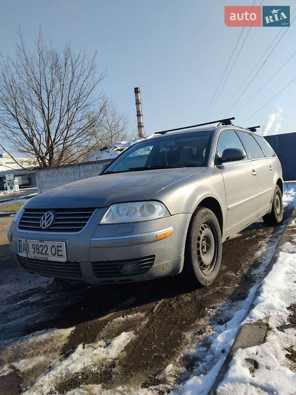 Универсал Volkswagen Passat 2003 в Киеве