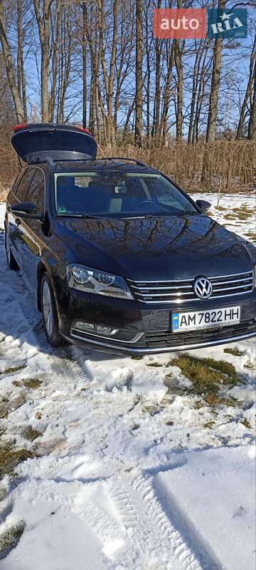 Volkswagen Passat 2011