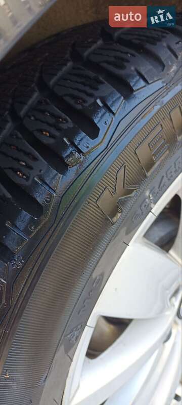 Универсал Volkswagen Passat 2011 в Коростене