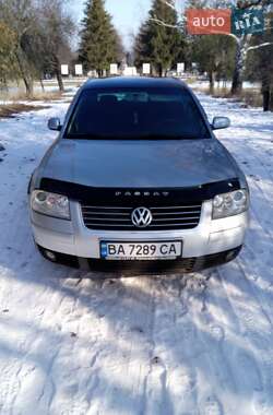 Седан Volkswagen Passat 2001 в Кропивницком